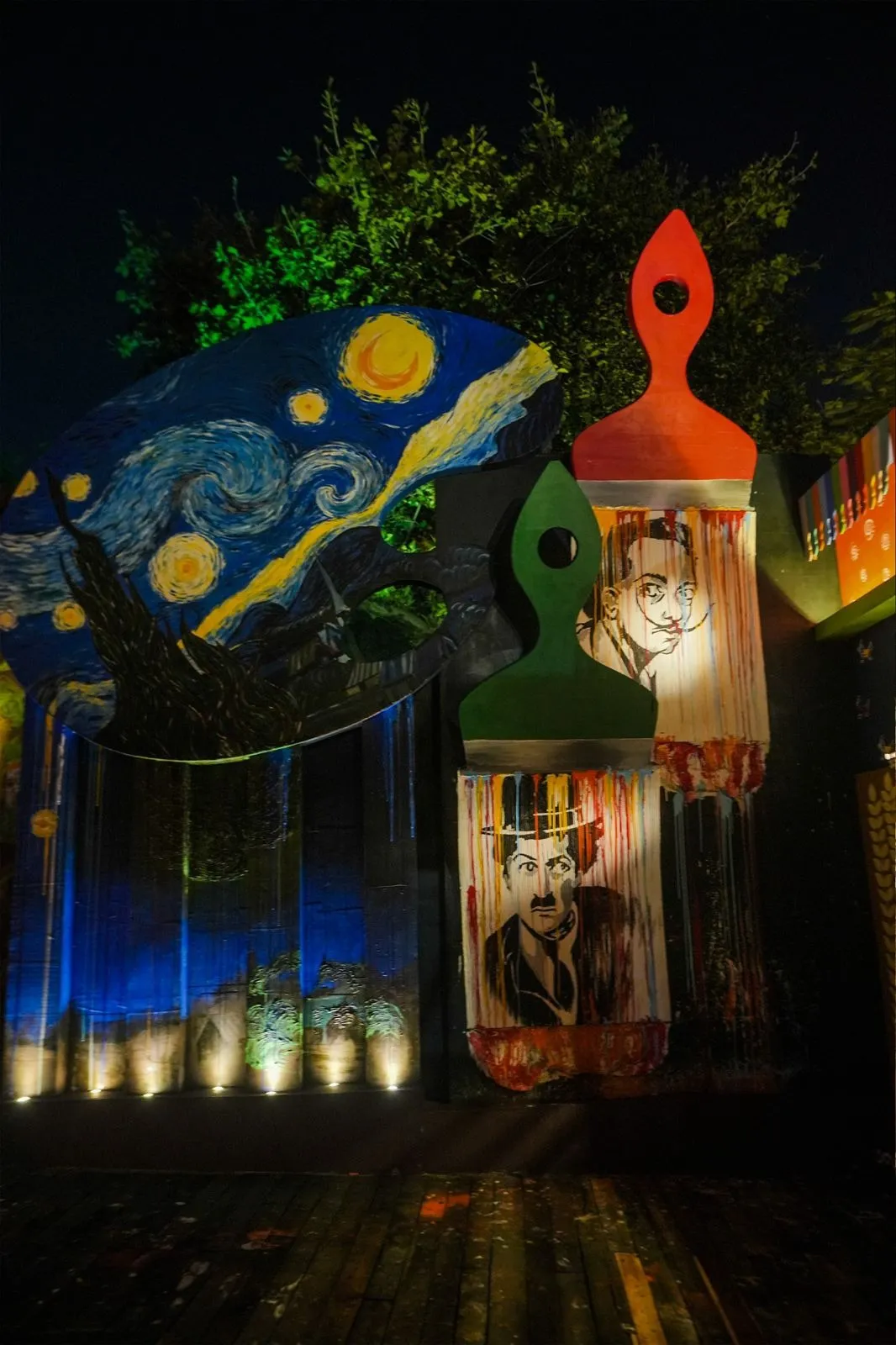 Hazra Park Durgotsab Committee inaugurated the pavilion with Kolkata tallest 30 foot Durga idol themed Drishtikon (8)