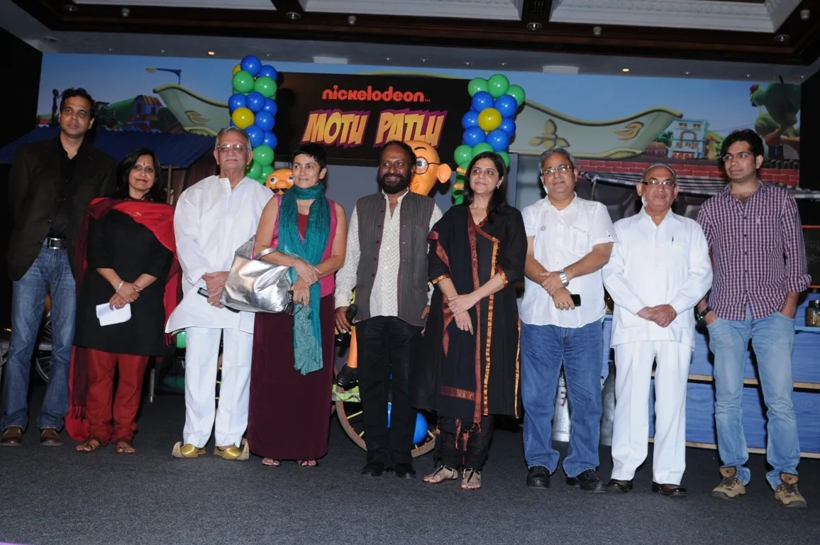 [L-R] Sandesh Shandiliya, Anu Sikka, Gulzar Saab, Deepa Sahi and Ketan Mehta, Nina Elavia Jaipuria, PK Bajaj & Anish Mehta