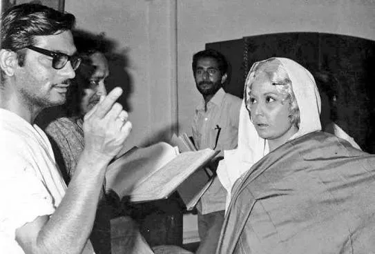 Meena Kumari poetry