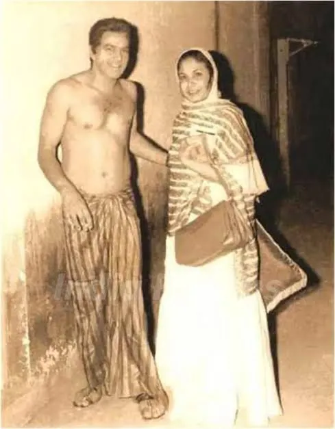 Meena Kumari poetry