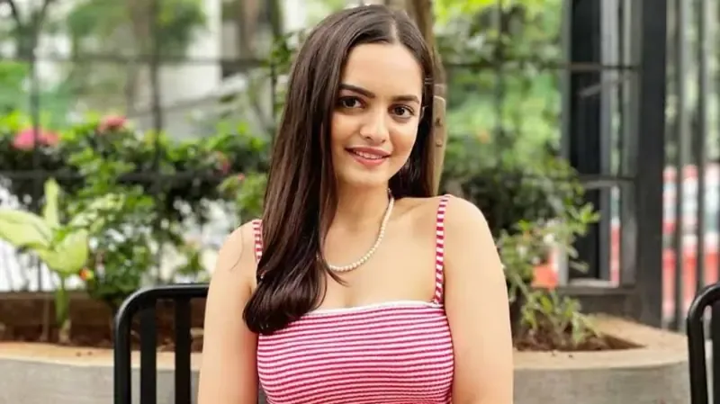 Neha Harsora Performanc