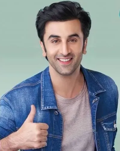 Ranbir Kapoor Airport Kindness Viral Story
