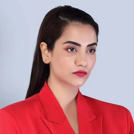 Tia Bajpai Lily Rose Horror Movie