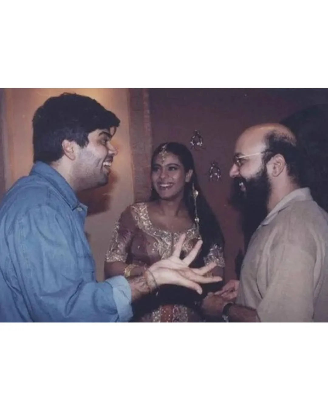 27 years!!! Some beautiful and candid memories from our set of #KuchKuchHotaHai…a set filled wit (9)