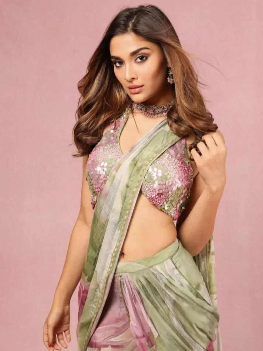 Saiee Manjrekar