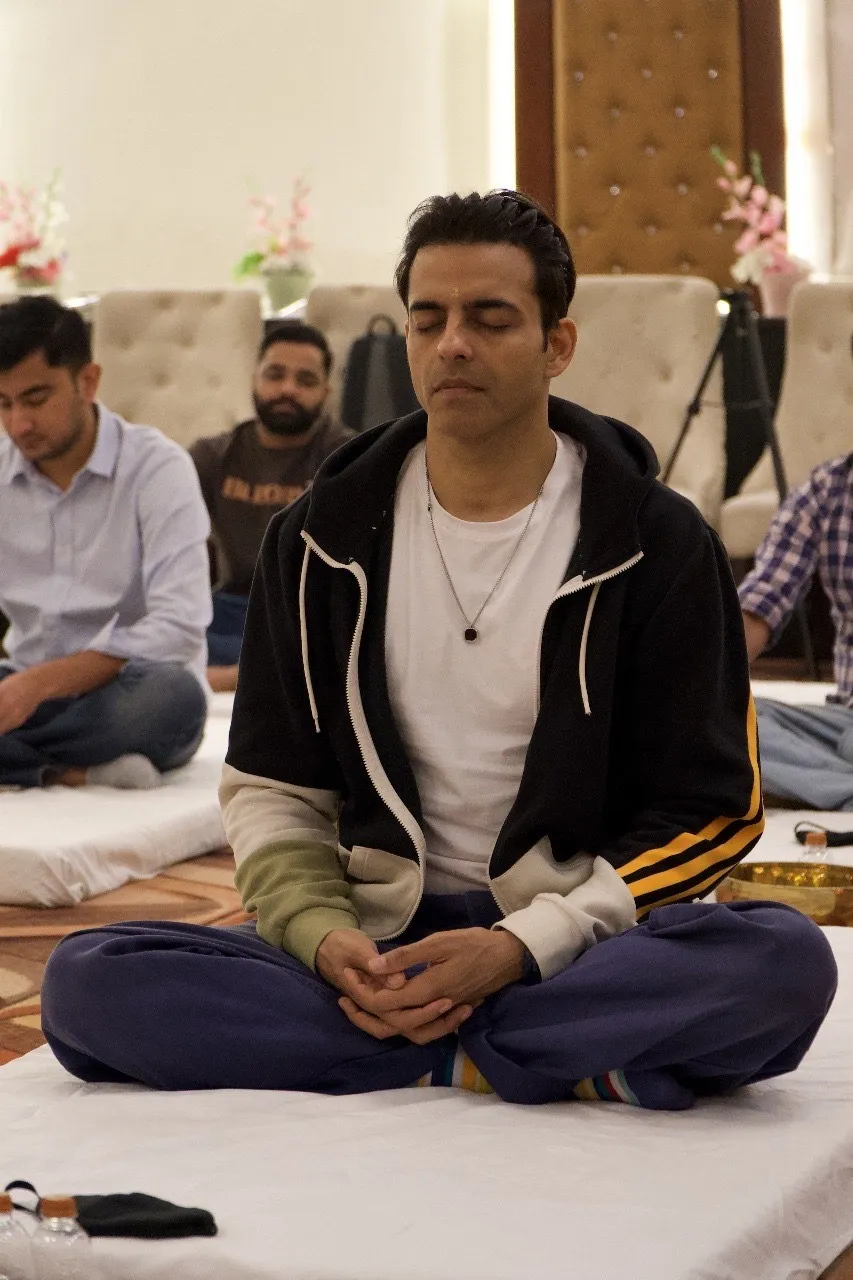 Pooja Seth sound healing session in Gurugram