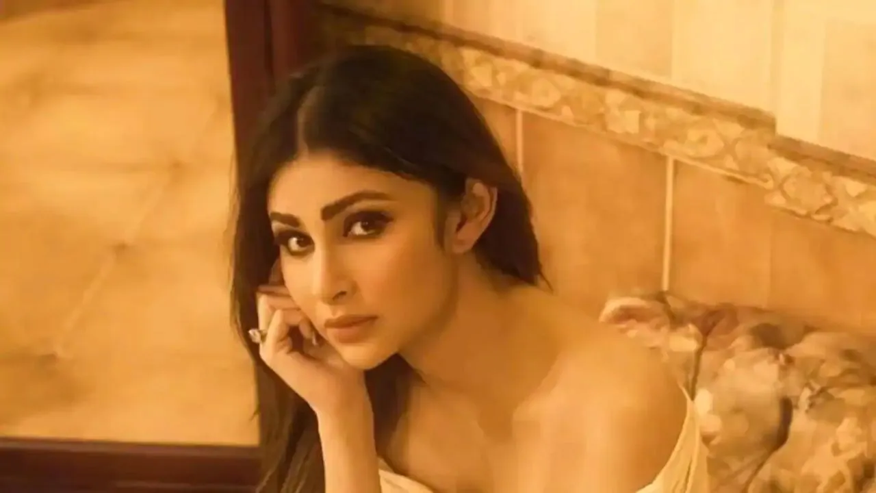 mouni roy