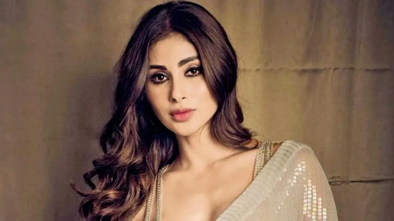 mouni roy