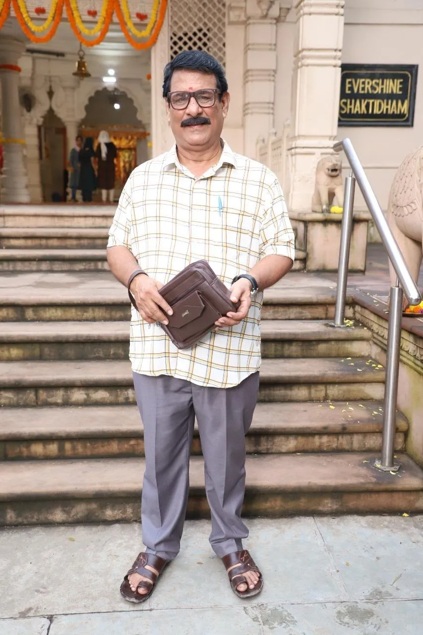 Rajendra Chawla Laxmi Nivas show