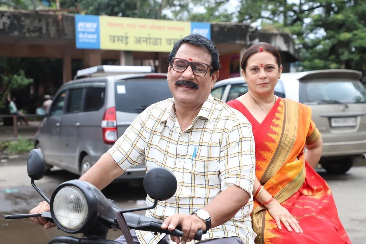 Rajendra Chawla Laxmi Nivas show