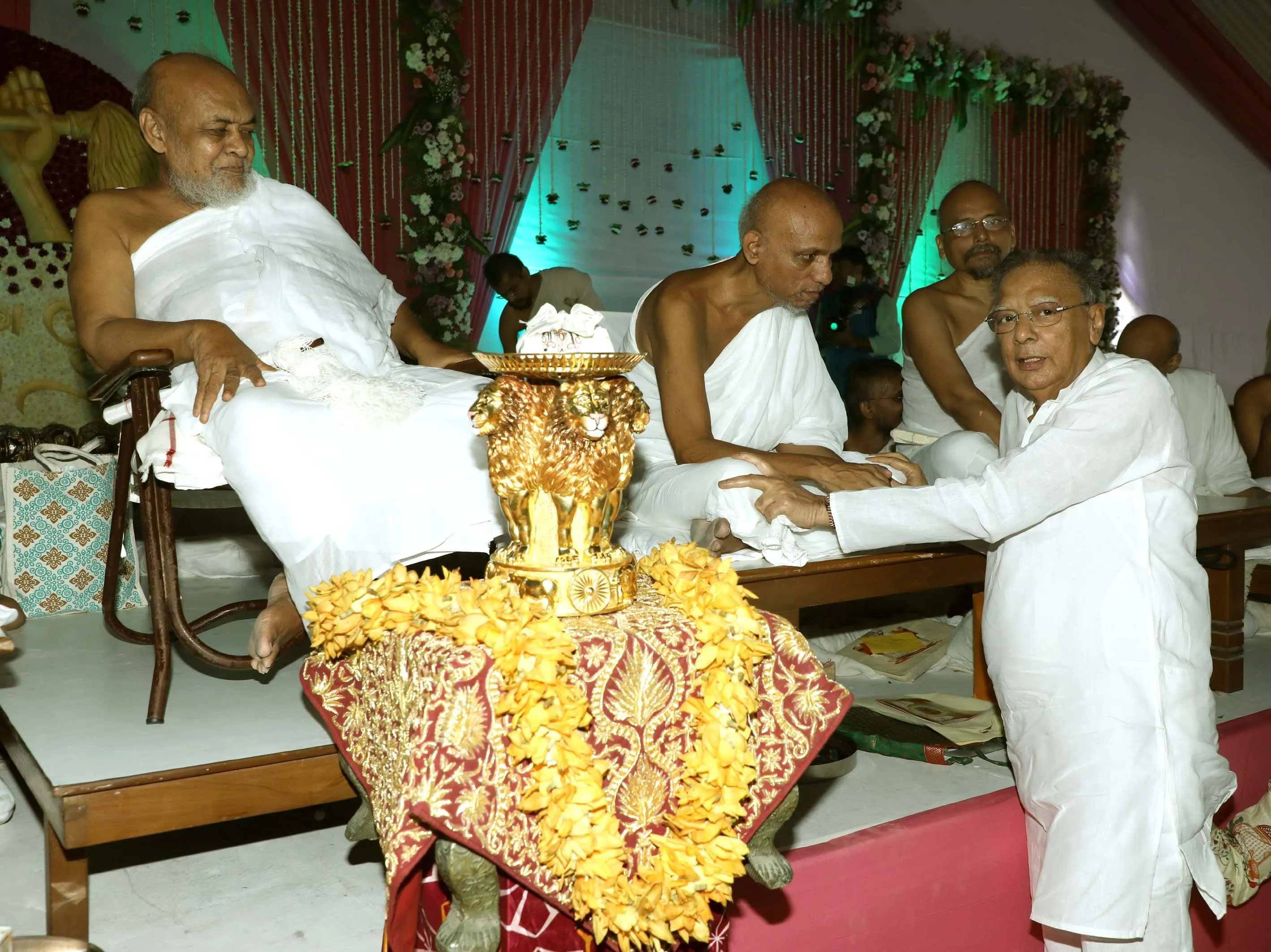 Param Pujya Somsundersuruji ,Yogtilaksuruji & Babulalji Bhansali