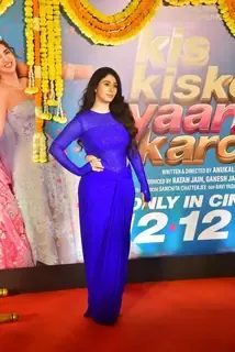 1979-hira-warina-grace-at-the-trailer-launch-of-kis-kisko-pyaar-karoon-2