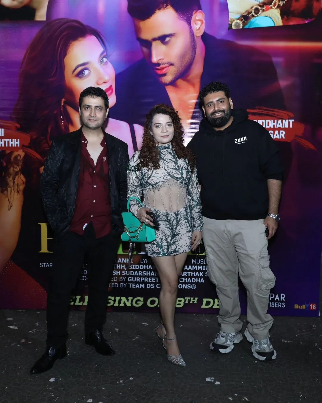 Eyeliner music video