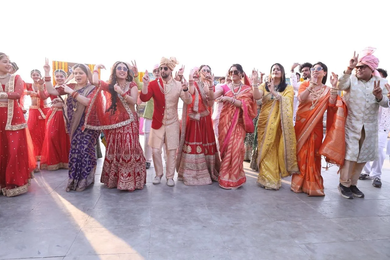 Gharwali Pedwali unique baraat Mumbai