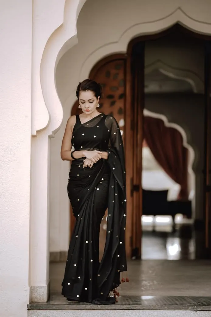 Sheena Chohan Solo  (1)