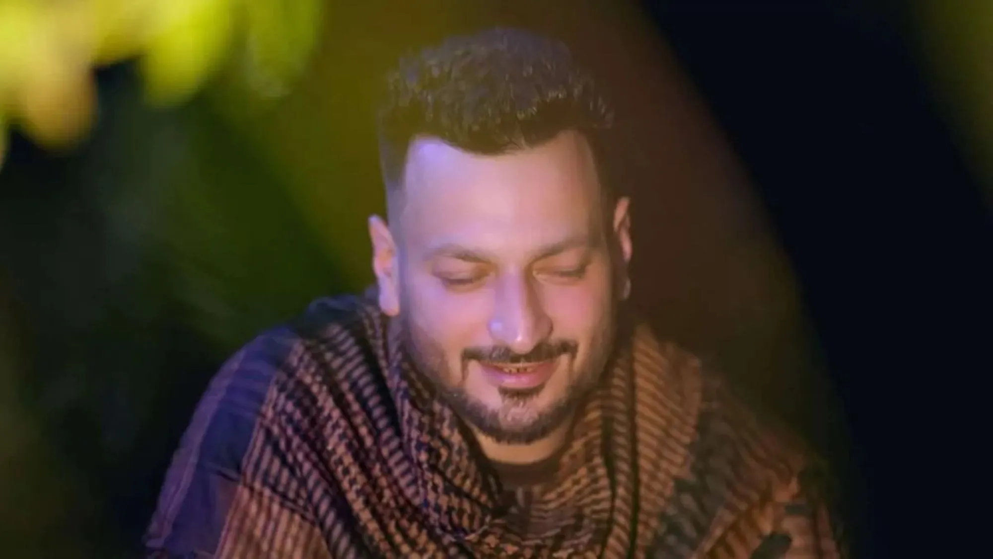 &ZeroWidthSpace;Rishabh Tandon