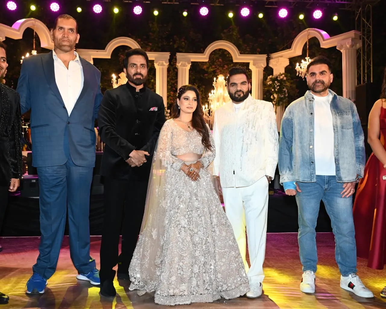 khali, sonu sood, Juhi and Pranav,arbaaz khan