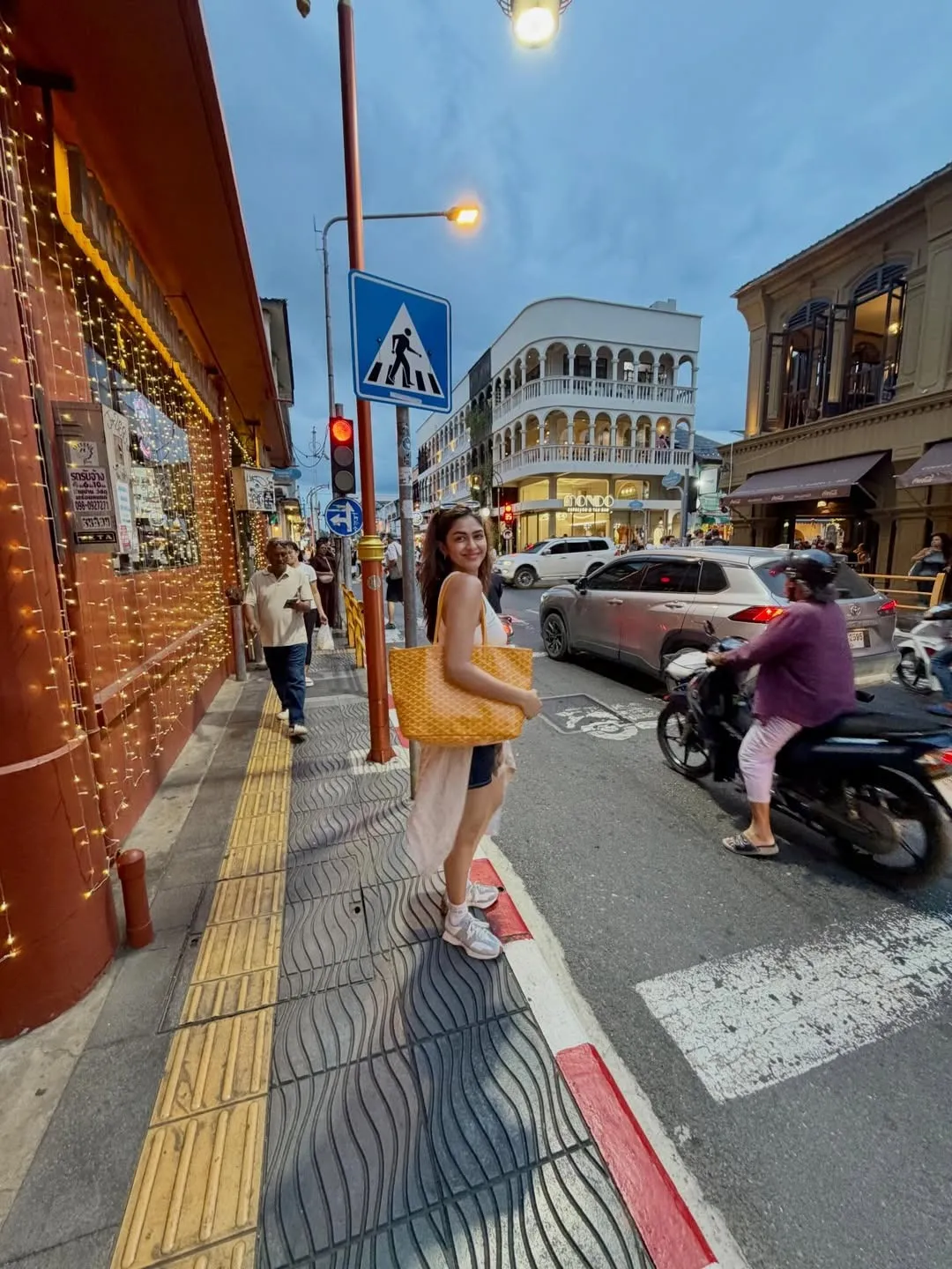 Much needed 🌻🐚🫰🏻🏖️🍓💋🍕🦦❤️_🔥 (3)