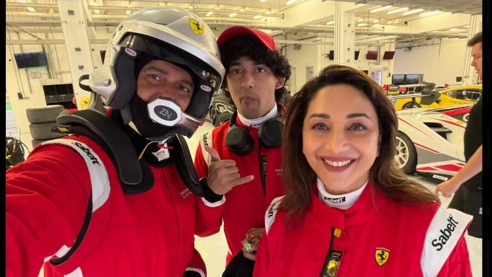 Nene-Madhuri-Ferrari-1-1 (1)