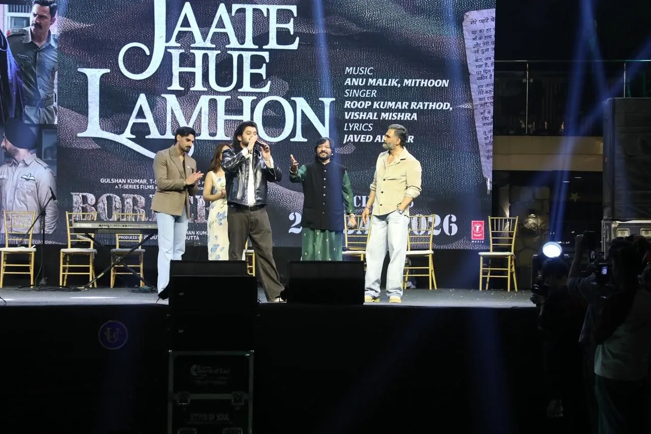 ahan Anyaa shetty Border 2 Jaate Hue Lamhon Song Launch (1)