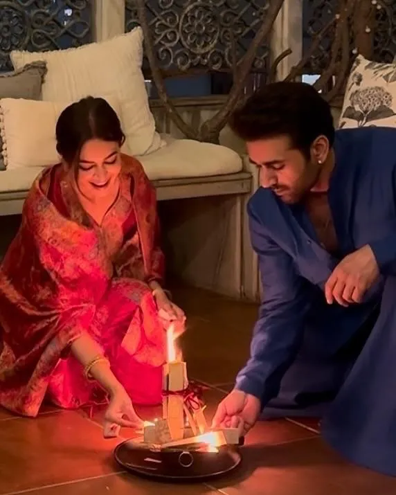 Lohri Special Bollywood couples immersed in the colours of love, tradition, and happiness (5)