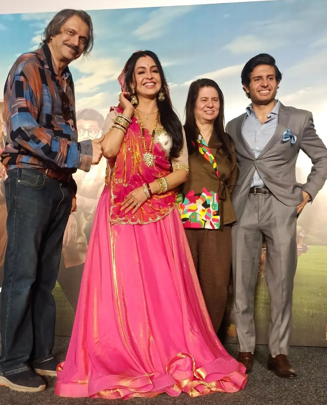 Thumbs Up for 'Big-Screen-Bhabiji'-Shubhangi with journalist Chaitanya Padukone  producers Binaiferr and Vihaan Kohli