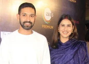 Vikrant_Massey_and_Sheetal_Thakur_at_the_premiere_of_film_Love_Hostel_(cropped)