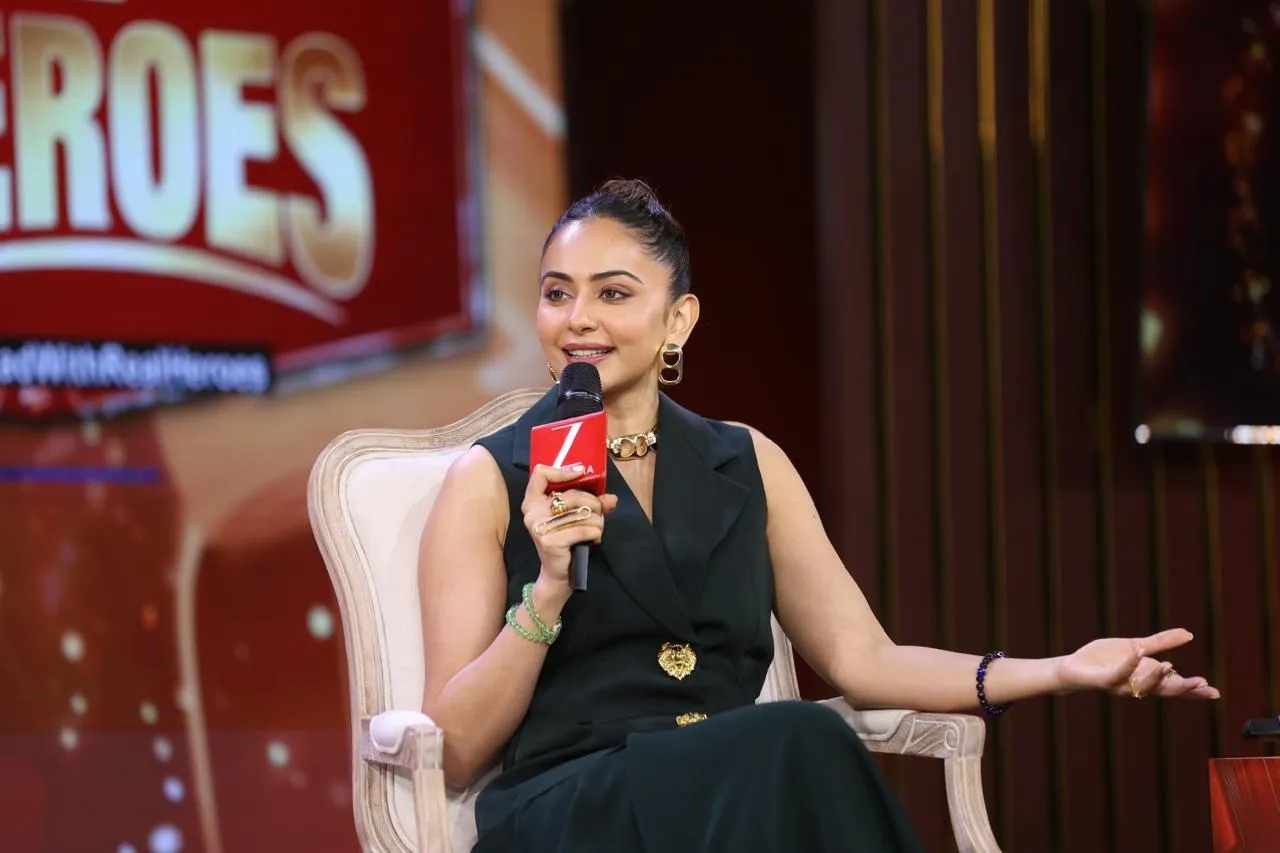 Rakul Preet at Zee Samvaad with Real Heroes