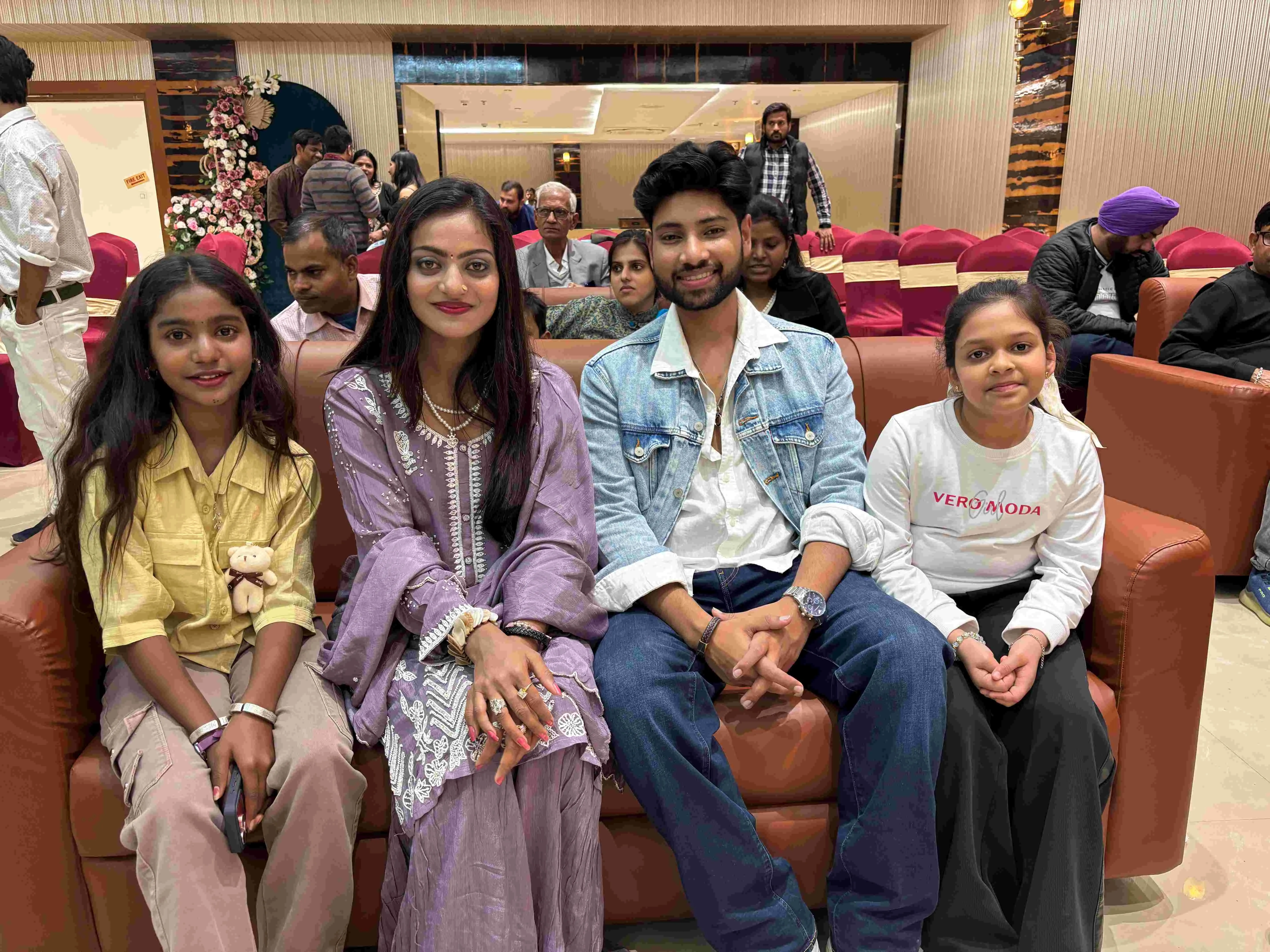 Monalisa, Amit Rao 01