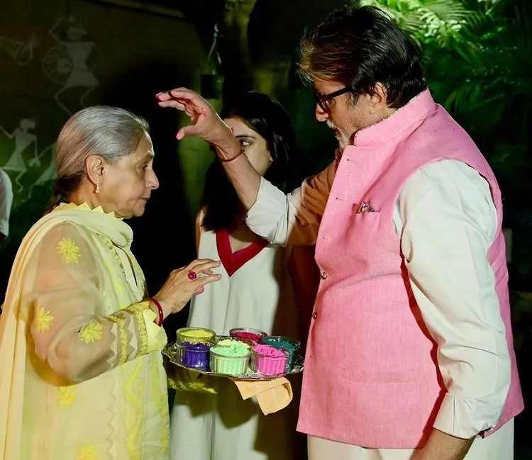 Amitabh_Bachchan_Holi_Celebration