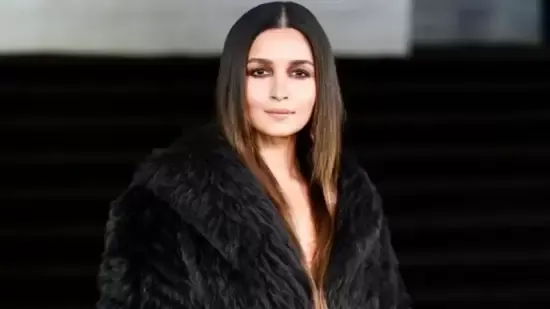 Alia_Bhatt_Gucci_Milan_1758681770839_1758681783296