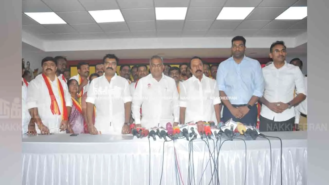 tvk-sengottaiyan-pm-1st-day-before