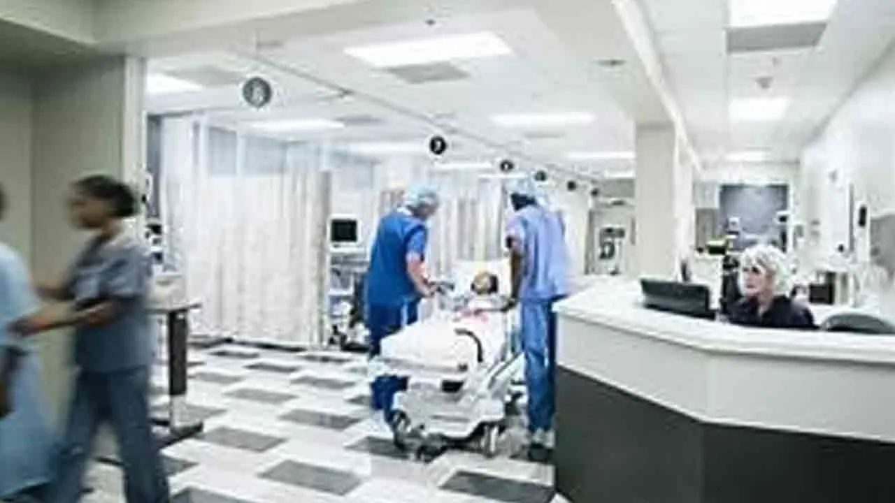 hospital-pregnanant-woman-file