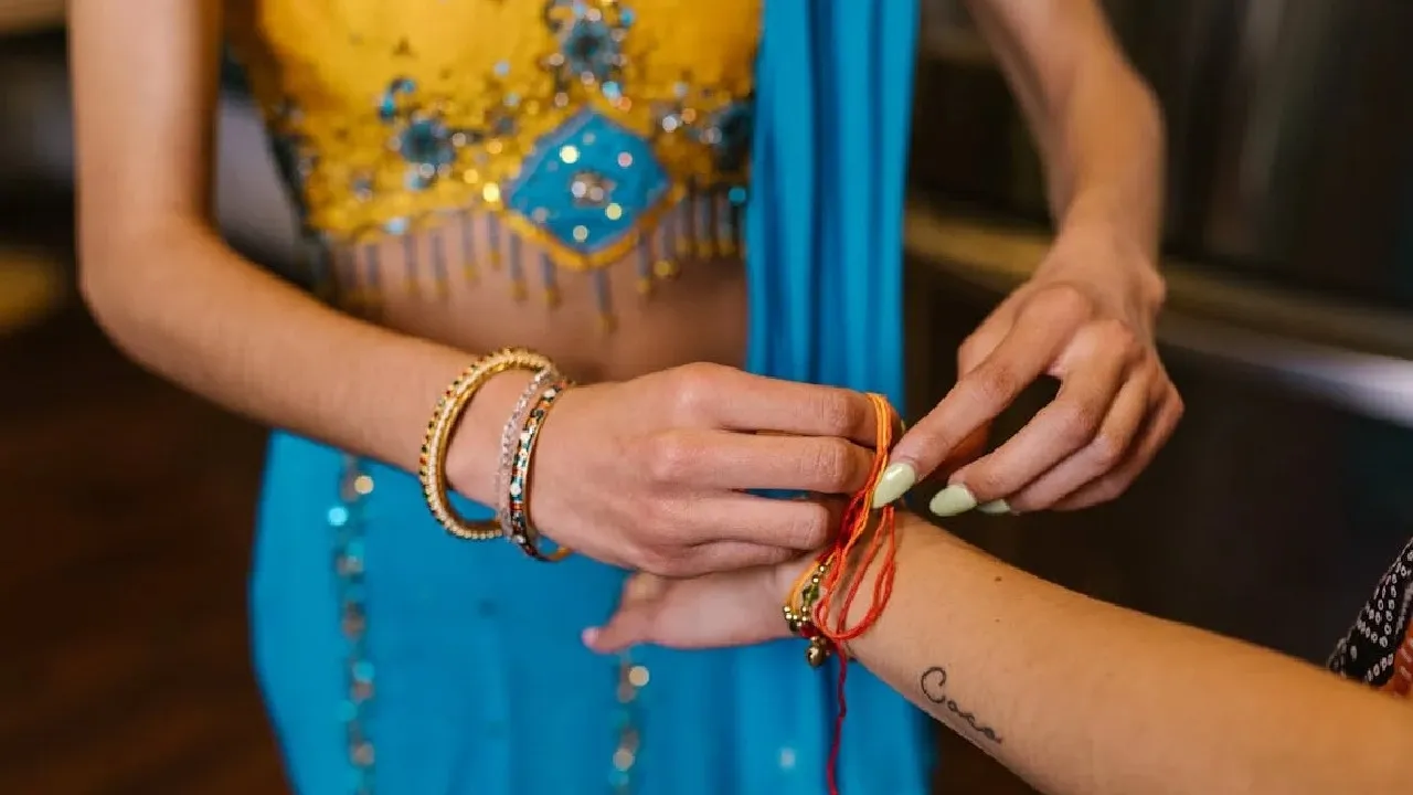 raksha bandhan (2)
