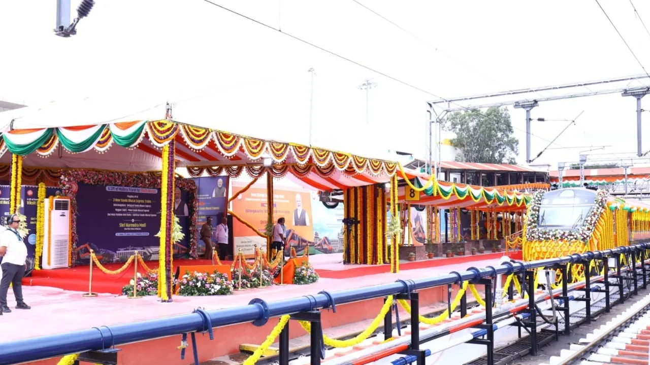 vande bharat train(1)