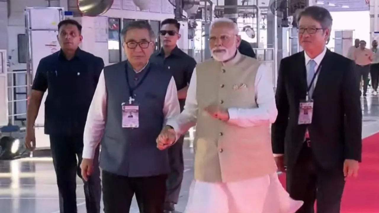 MODI_CAR_1