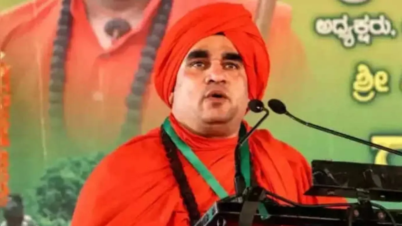 Basavajaya_Mruthyunjaya_Swamiji_1