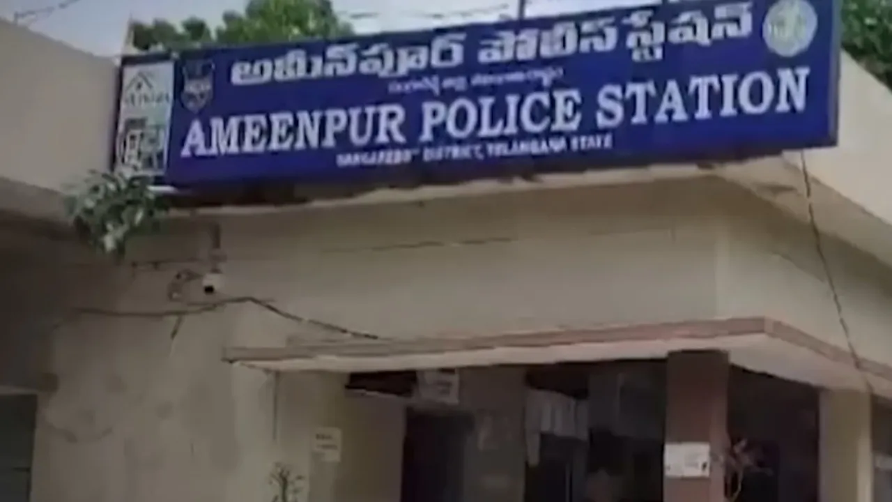 Telangana_women_Ants_1