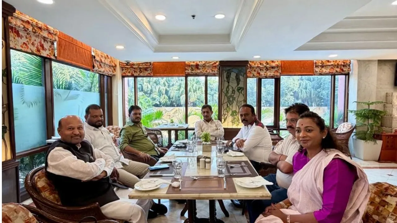 dk camp mla in delhi hotel