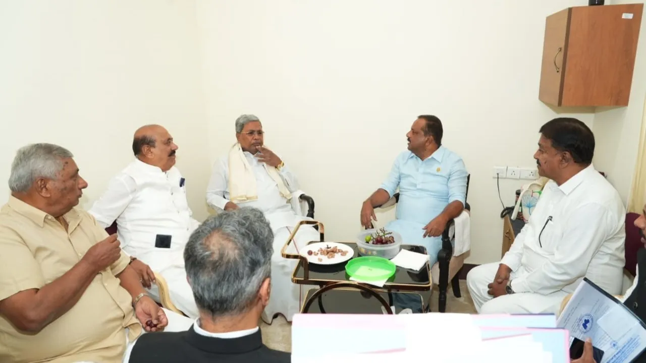 BELGAVI SUVARNA SOUDHA cm and speaker