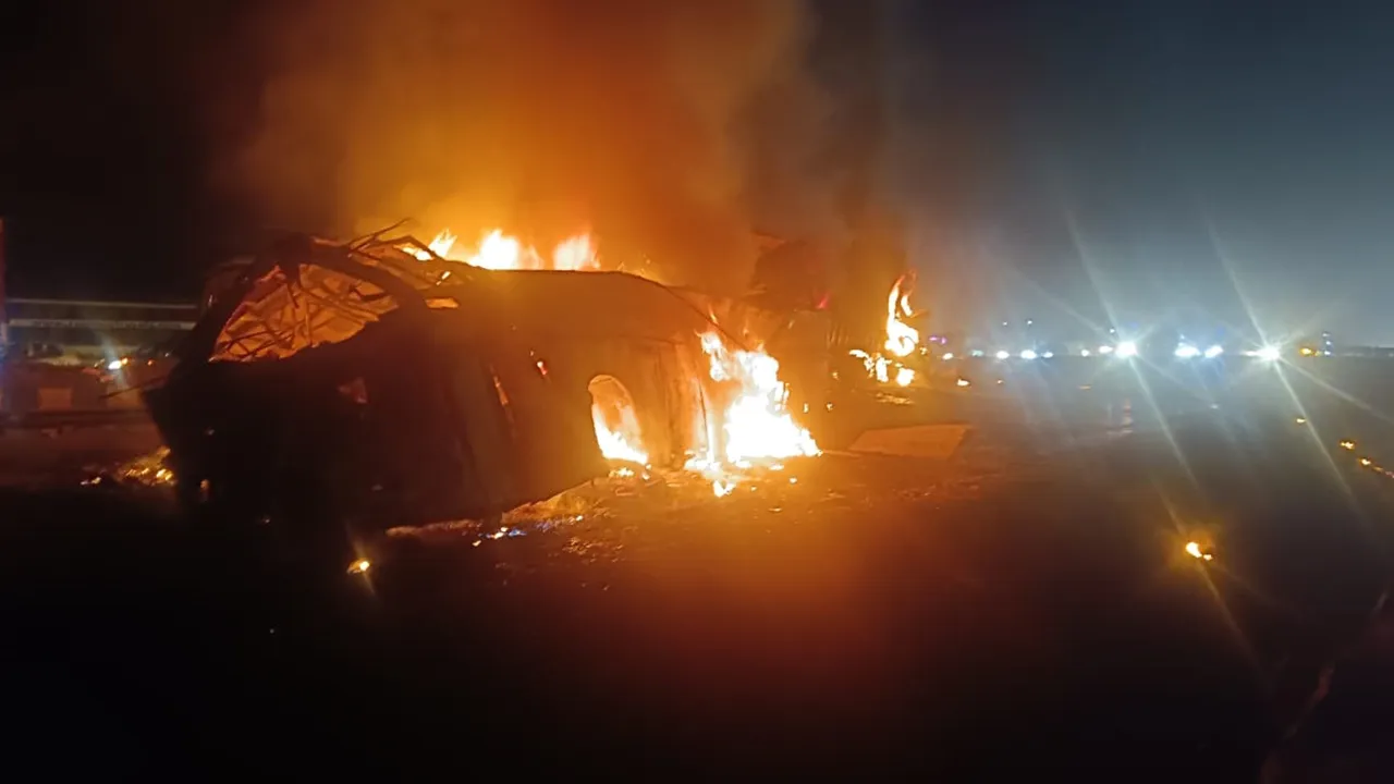 chitradurga-district-between-hiriyuru---sira-seabird-bus-accident2