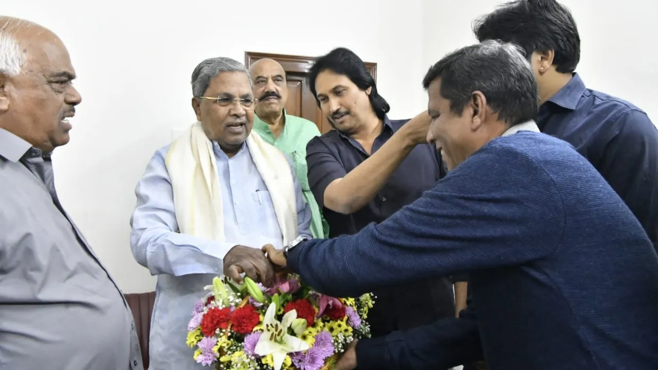 badminton association meeting with cm (1)