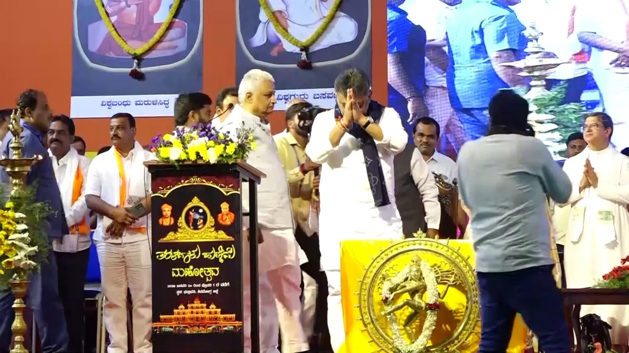 BL Santosh and DK Shivakumar (2)