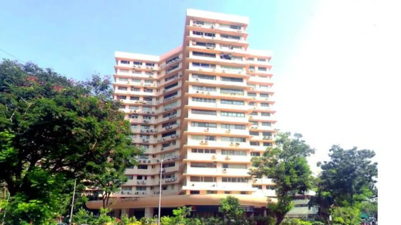 JOLLY MAKER 1 NO MAINTAINACE COST (1)