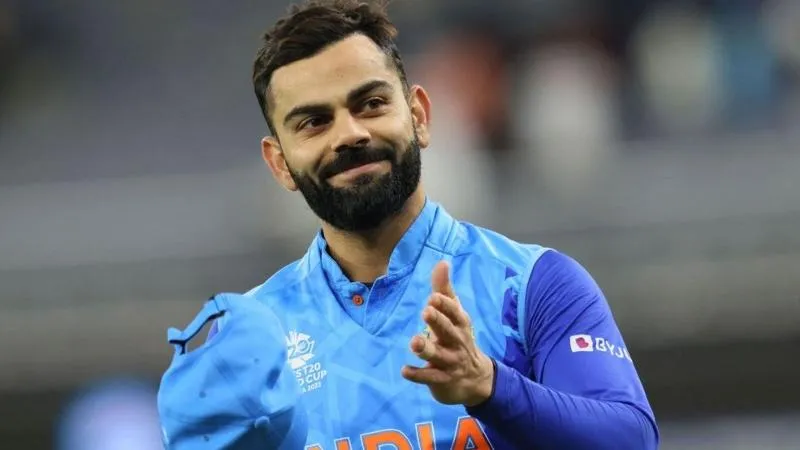 Virat Kohli: ಇಂದು ಬ್ಯಾಟ್​ ಹಿಡಿಯೋ ಕೊಹ್ಲಿ ಕೈಯಲ್ಲಿ ಅಂದಿತ್ತು ಹೊಲಿಗೆ ಯಂತ್ರ! ವಿರಾಟ್​​ಗೆ ಈ ಡ್ರೆಸ್​​ ಫೇವರಿಟ್​ ಅಂತೆ