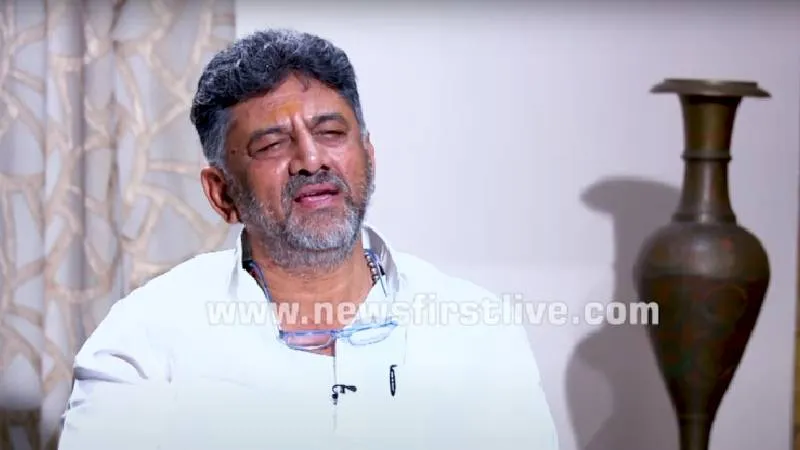 ಹೆಚ್​ಡಿಕೆಗೆ ರಣವೀಳ್ಯ ಕೊಟ್ಟ ಕಾರಣ ಬಿಚ್ಚಿಟ್ಟ ಡಿಕೆಶಿ.. ಭೂಮಿ ಅತಿಕ್ರಮಣ, ಕರೆಂಟ್​ ಕಳ್ಳ ಪೋಸ್ಟರ್ ಬಗ್ಗೆ ಏನಂದ್ರು ಗೊತ್ತಾ?