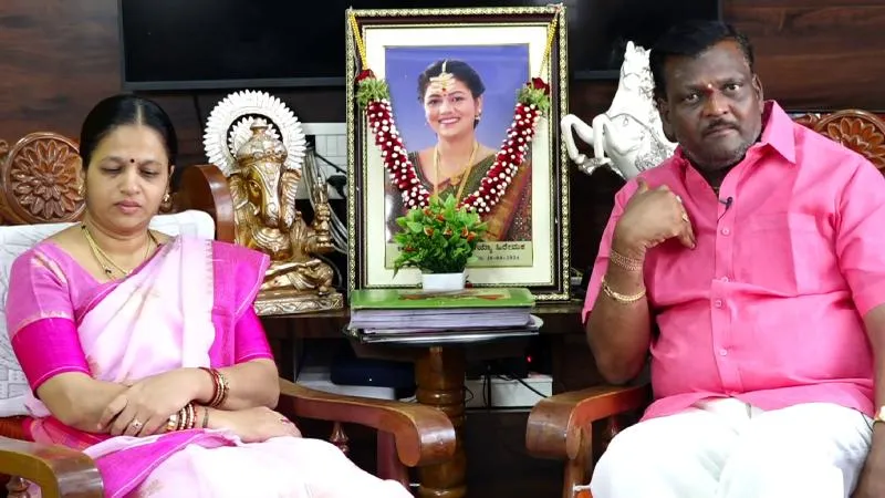 ಹಾಸನ ವಿಡಿಯೋ ಕೇಸ್​ ಹೊತ್ತಲ್ಲೇ ರಾಜ್ಯಕ್ಕೆ ಅಮಿತ್ ಶಾ ಎಂಟ್ರಿ.. ಕಾಂಗ್ರೆಸ್​ಗೆ ಚೆಕ್​ಮೇಟ್ ಕೊಡಲು ಭರ್ಜರಿ ಪ್ಲಾನ್