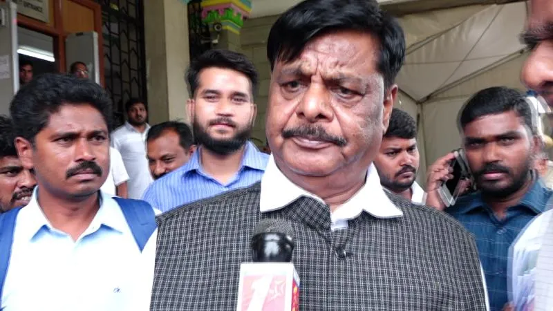 ಒಳಮೀಸಲಾತಿಗಾಗಿ ಮನೆಮನೆ ಗಣತಿ.. ಬರೋಬ್ಬರಿ 100 ಕೋಟಿ ರೂಪಾಯಿ ಖರ್ಚು..!