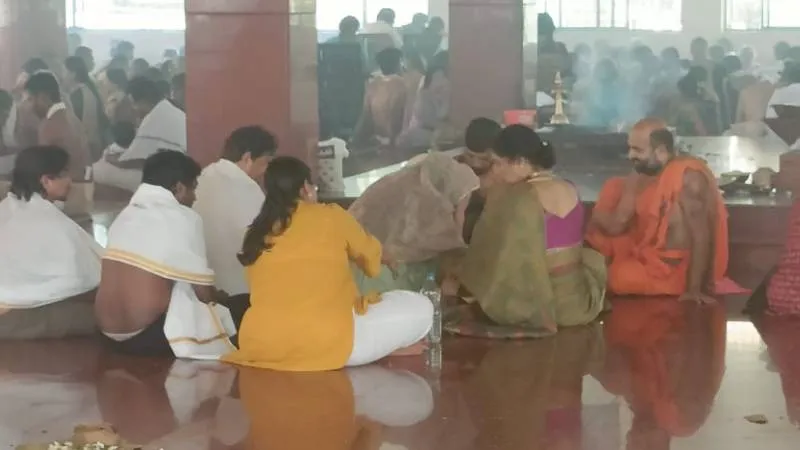 ಕುಕ್ಕೆ ಸುಬ್ರಹ್ಮಣ್ಯ ಸ್ವಾಮಿ ಮೊರೆ ಹೋದ ಬಾಲಿವುಡ್ ನಟಿ ಕತ್ರಿನಾ ಕೈಫ್; ಫೋಟೋ ಇಲ್ಲಿದೆ!
