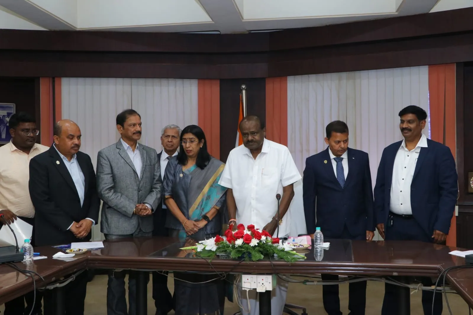 WhatsApp Image 2026-03-04 at 19.06.41 (1)